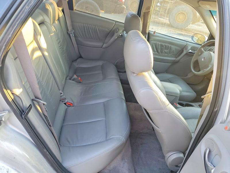 2001 Saturn L300