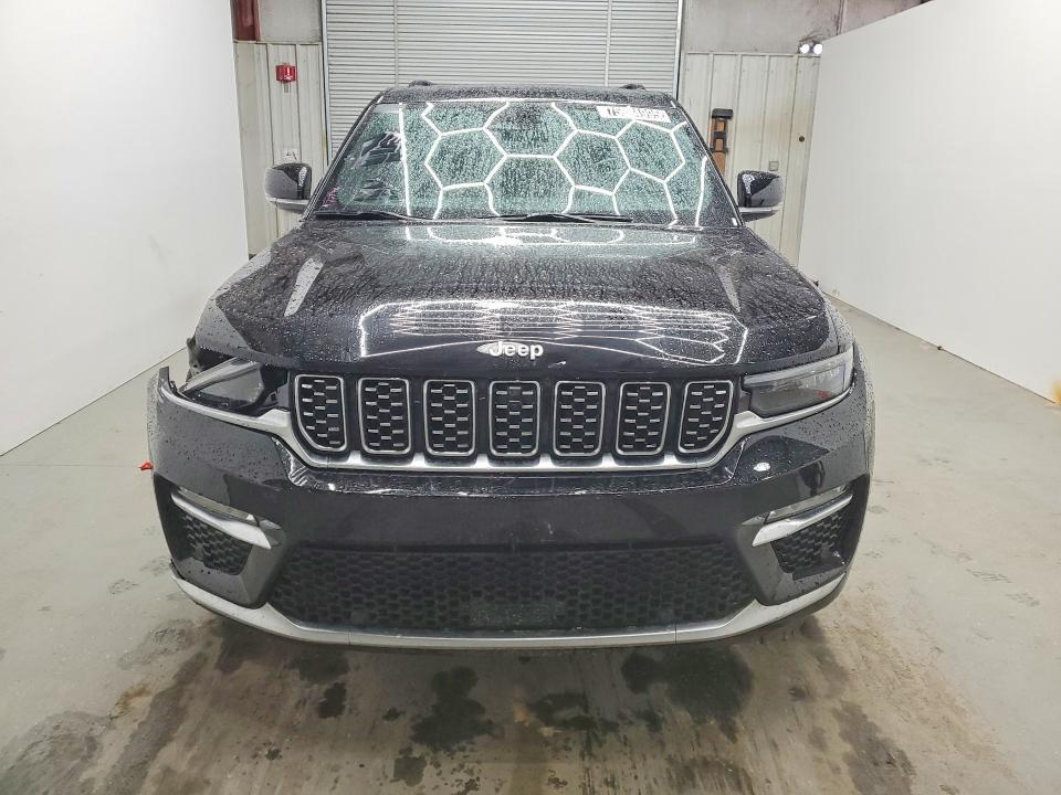 2025 Jeep Grand Cherokee Summit