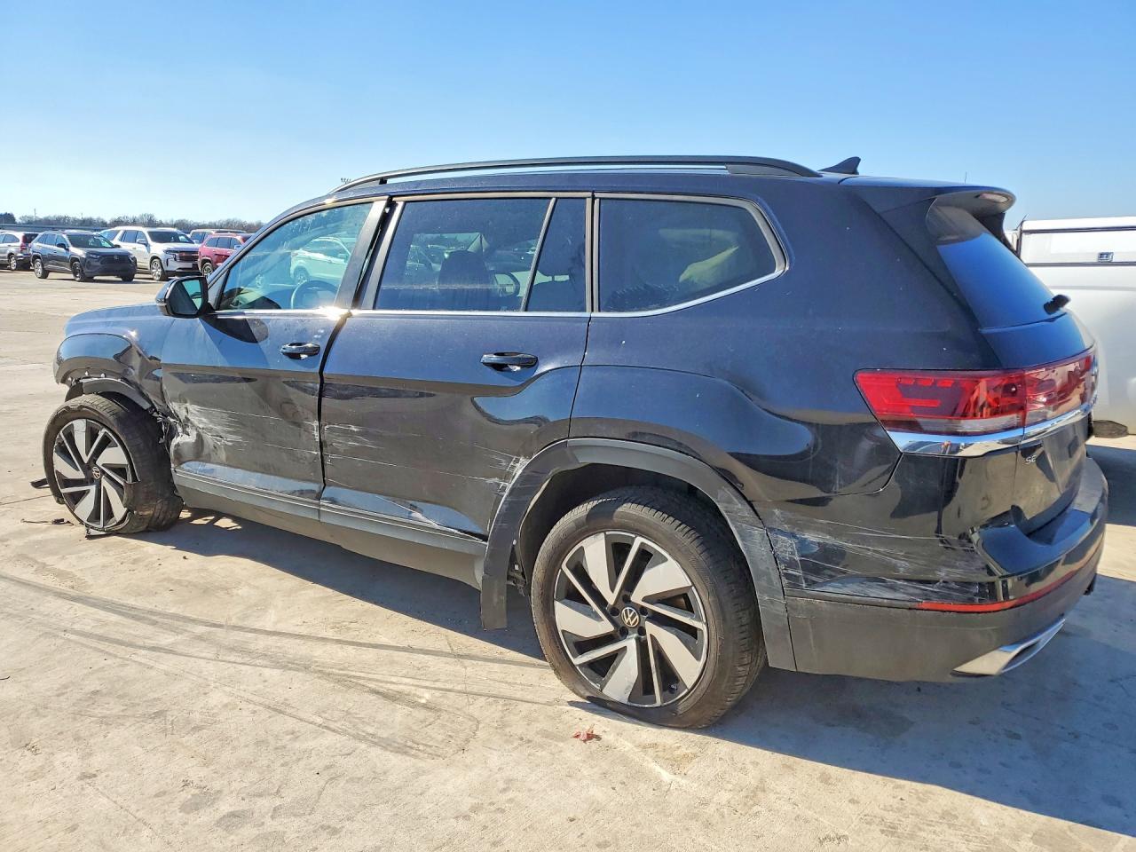 2024 Volkswagen Atlas se