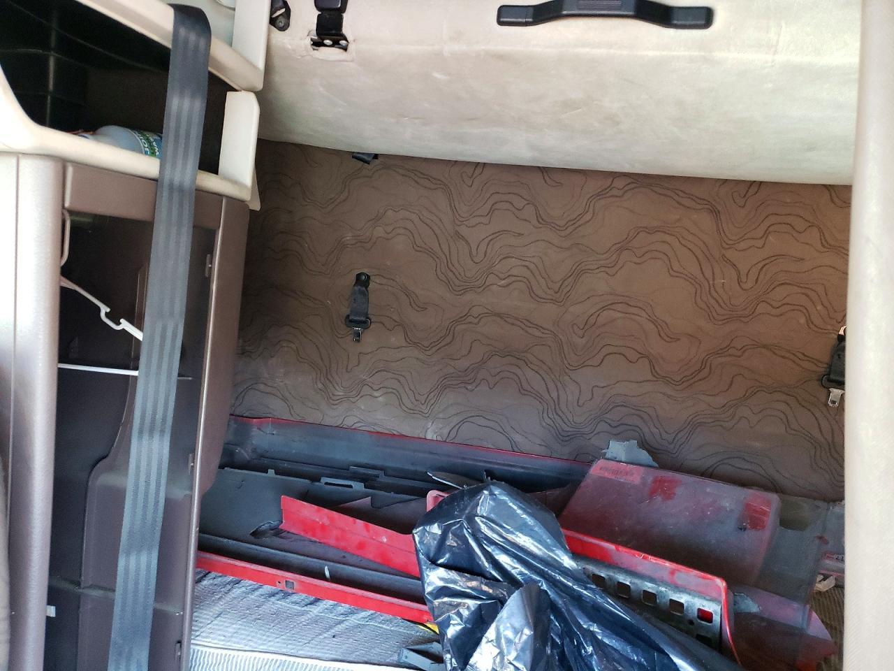 2013 Volvo VN VNL