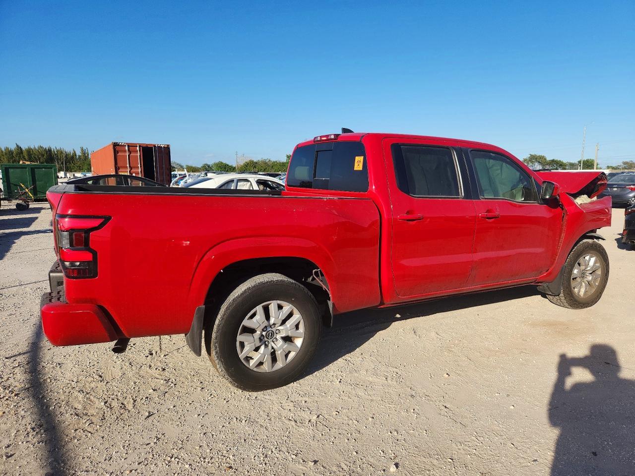 2023 Nissan Frontier sv