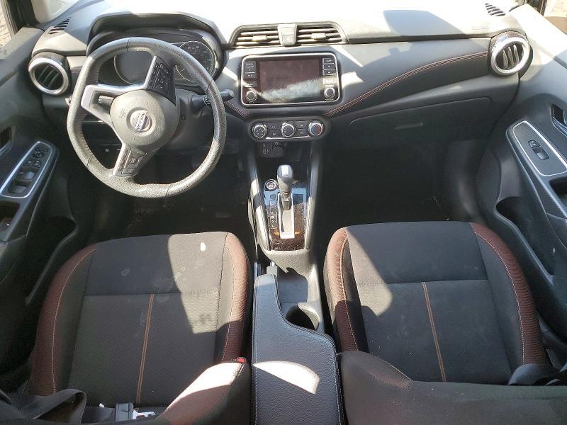 2021 Nissan Versa sr