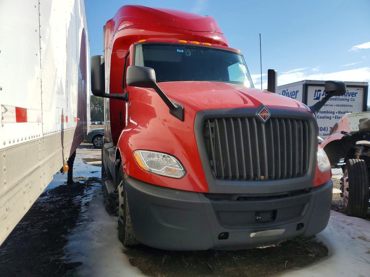 2020 International LT625 Semi Truck