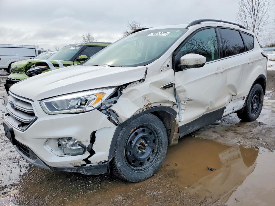 2018 Ford Escape sel