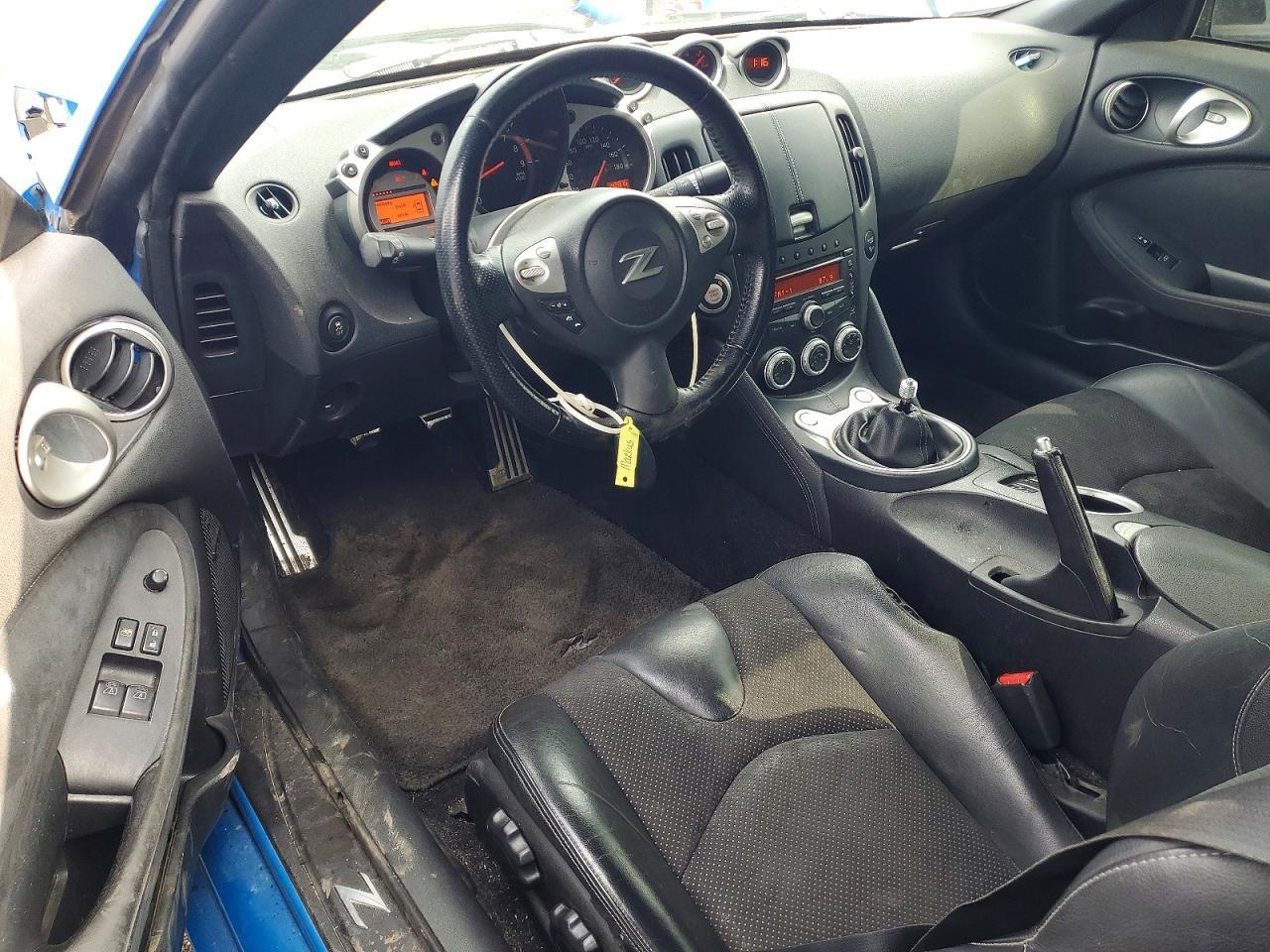 2011 Nissan 370z Base