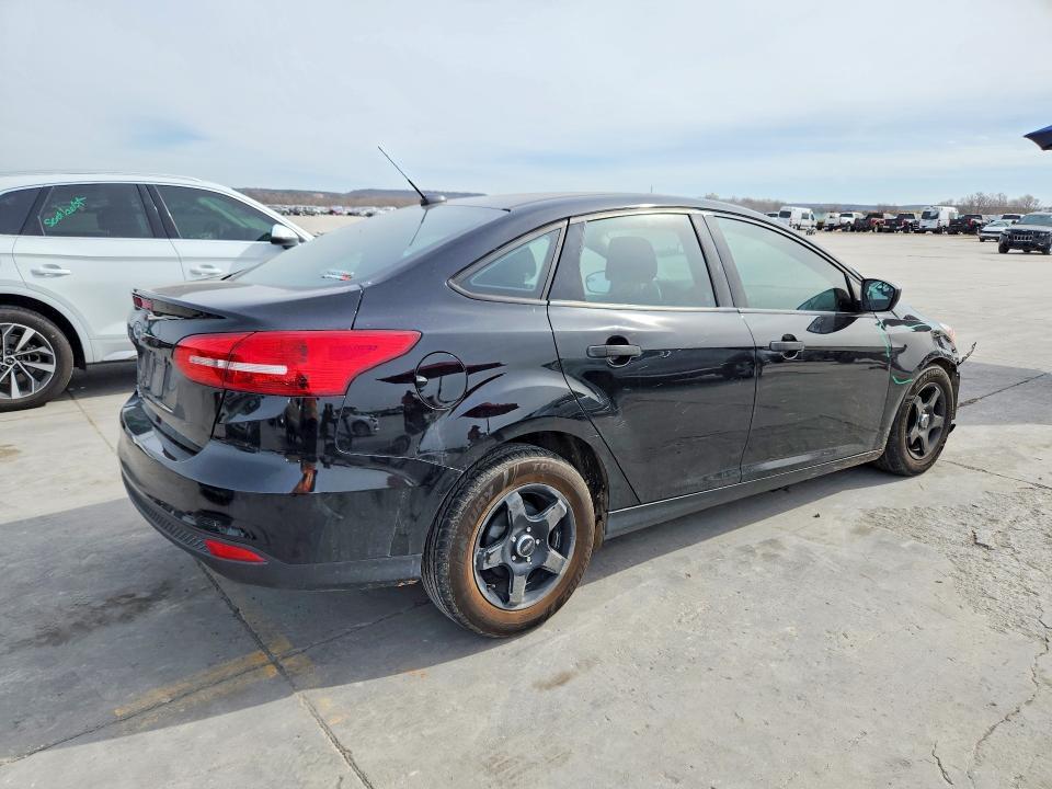 2018 Ford Focus s