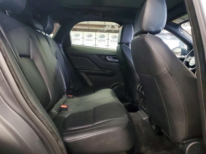 2018 Jaguar F-pace Premium