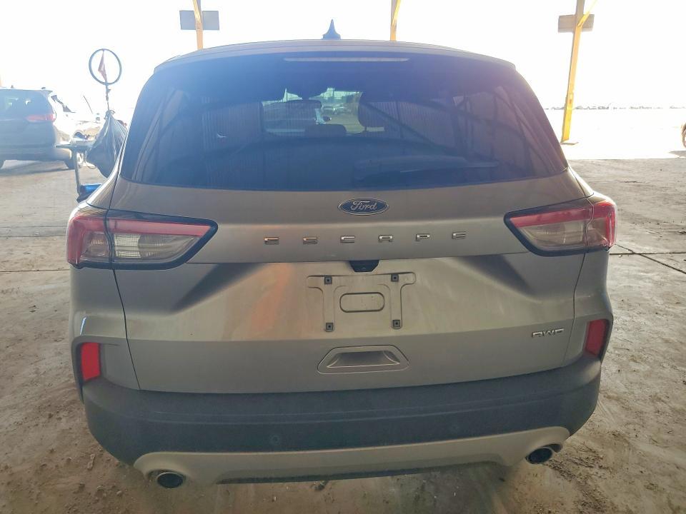 2021 Ford Escape s