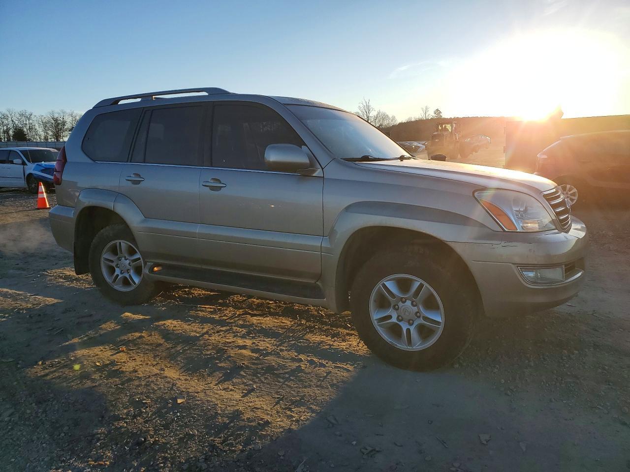 2004 Lexus GX