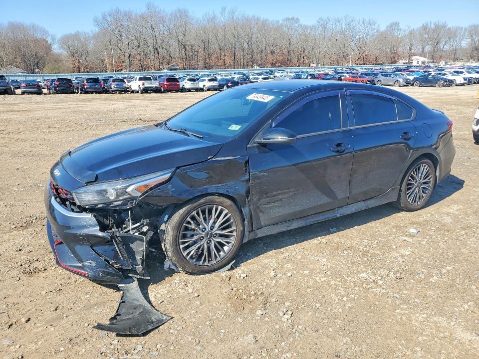 2022 KIA Forte Gt-line
