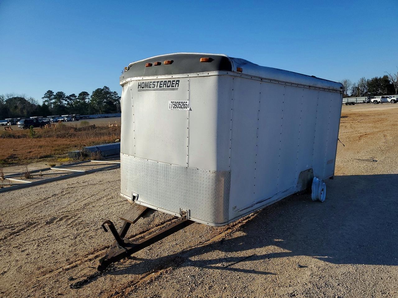 2000 Homesteader 612HS
