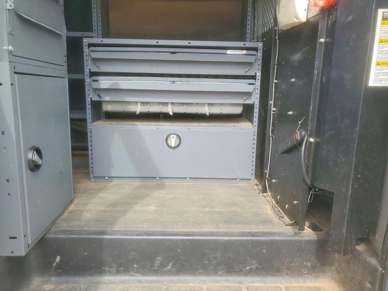 2013 Chev Express G2500