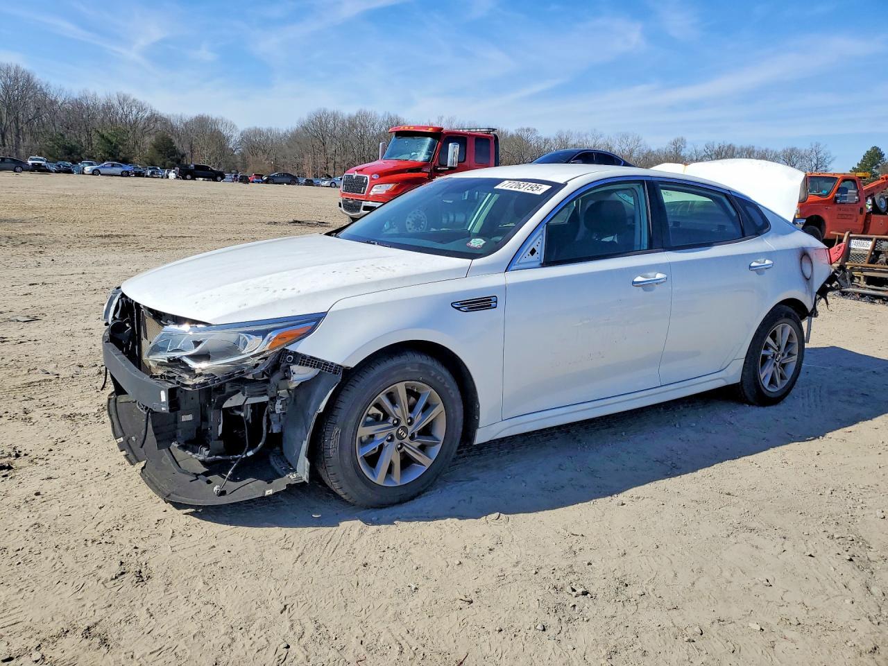 2020 KIA Optima lx