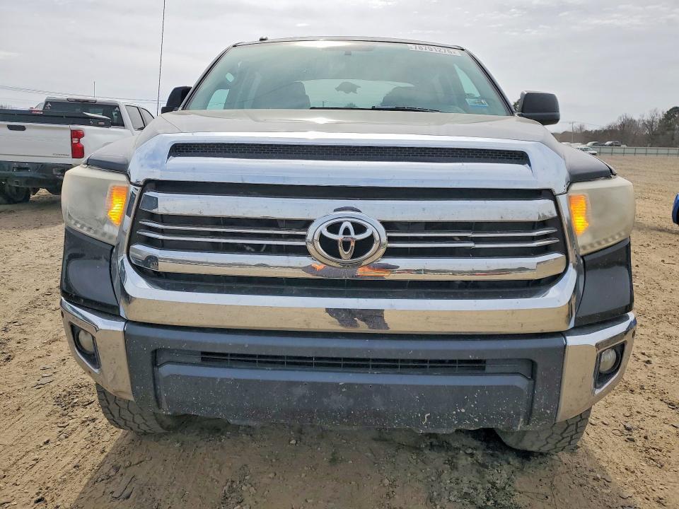 2016 Toyota Tundra SR5