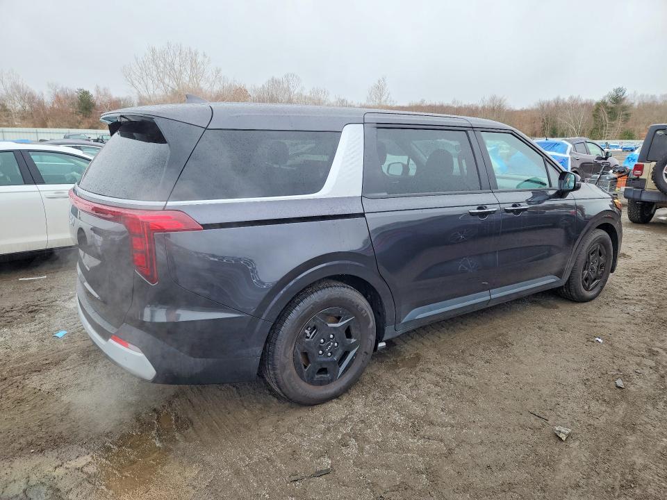 2025 KIA Carnival lx