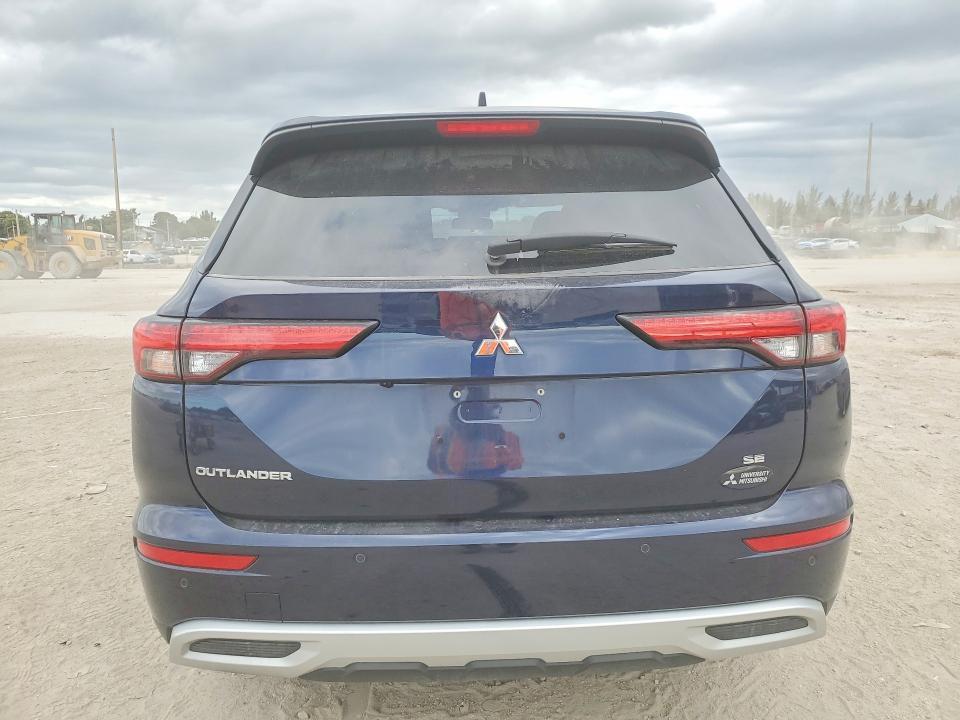 2024 Mitsubishi Outlander se