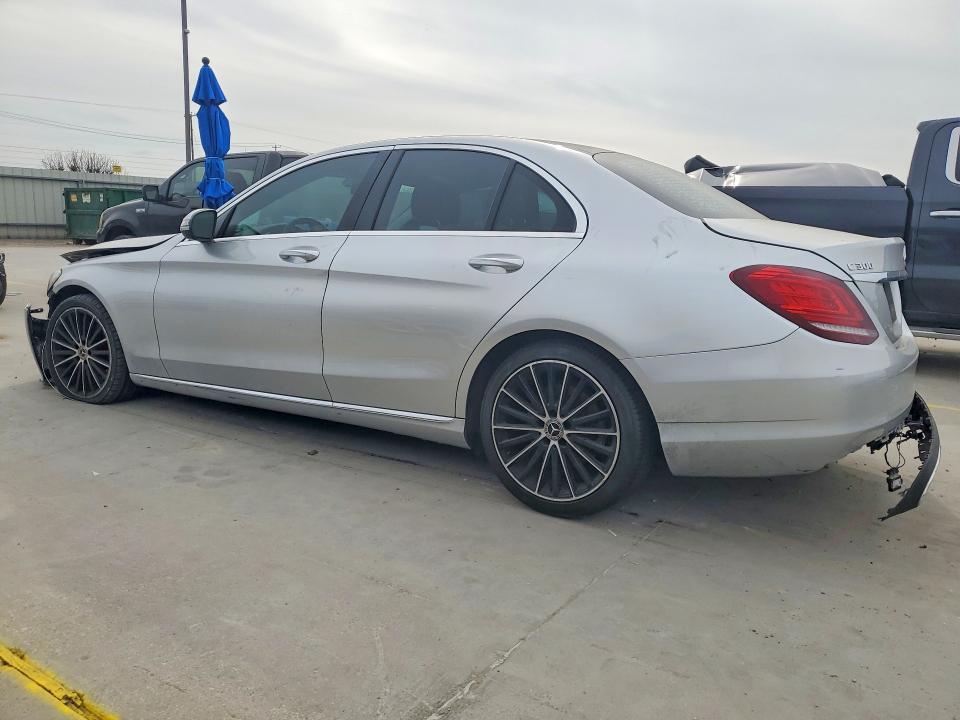 2020 Mercedes-Benz C300
