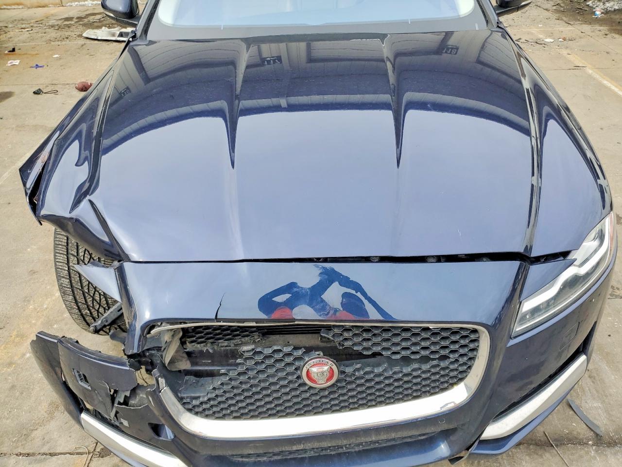 2016 Jaguar Xf Premium