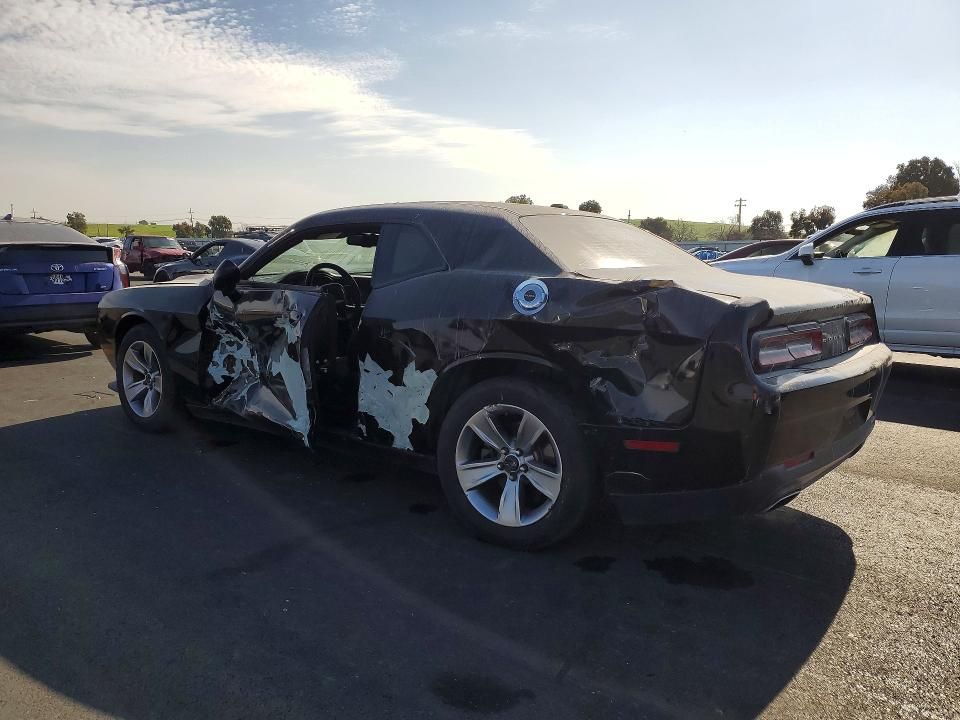 2015 Dodge Challenger sxt