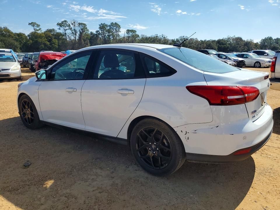2016 Ford Focus se