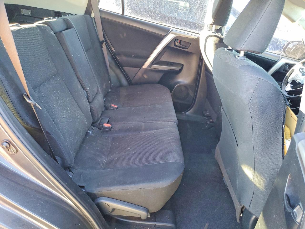 2016 Toyota Rav4 le