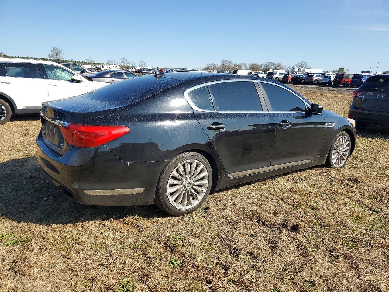 2015 KIA K900