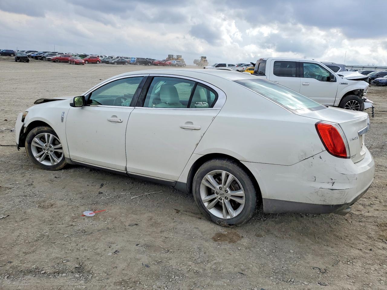 2009 Lincoln MKS