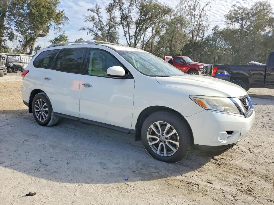 2013 Nissan Pathfinder s