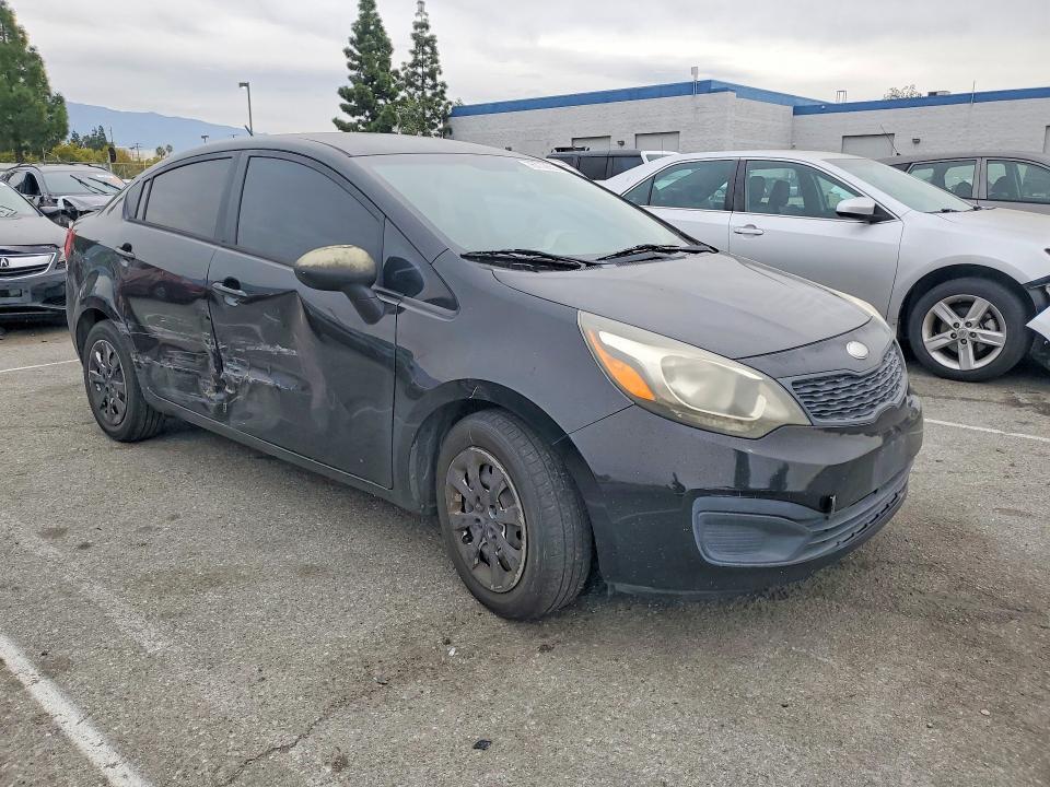 2013 KIA Rio lx