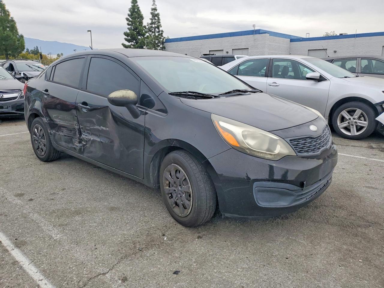 2013 KIA Rio lx