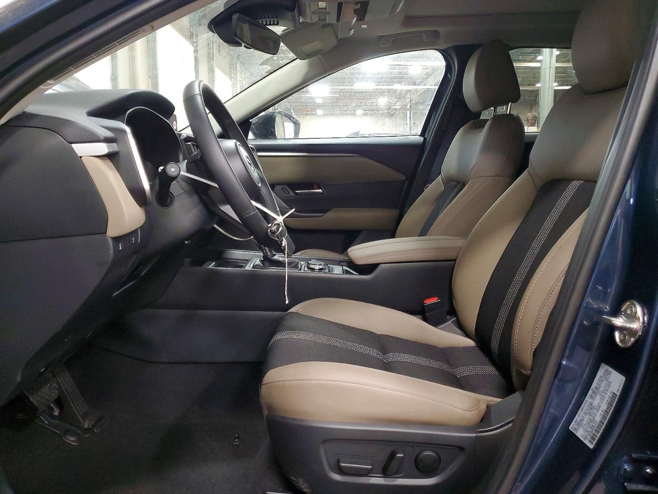 2025 Mazda Cx-50 Premium