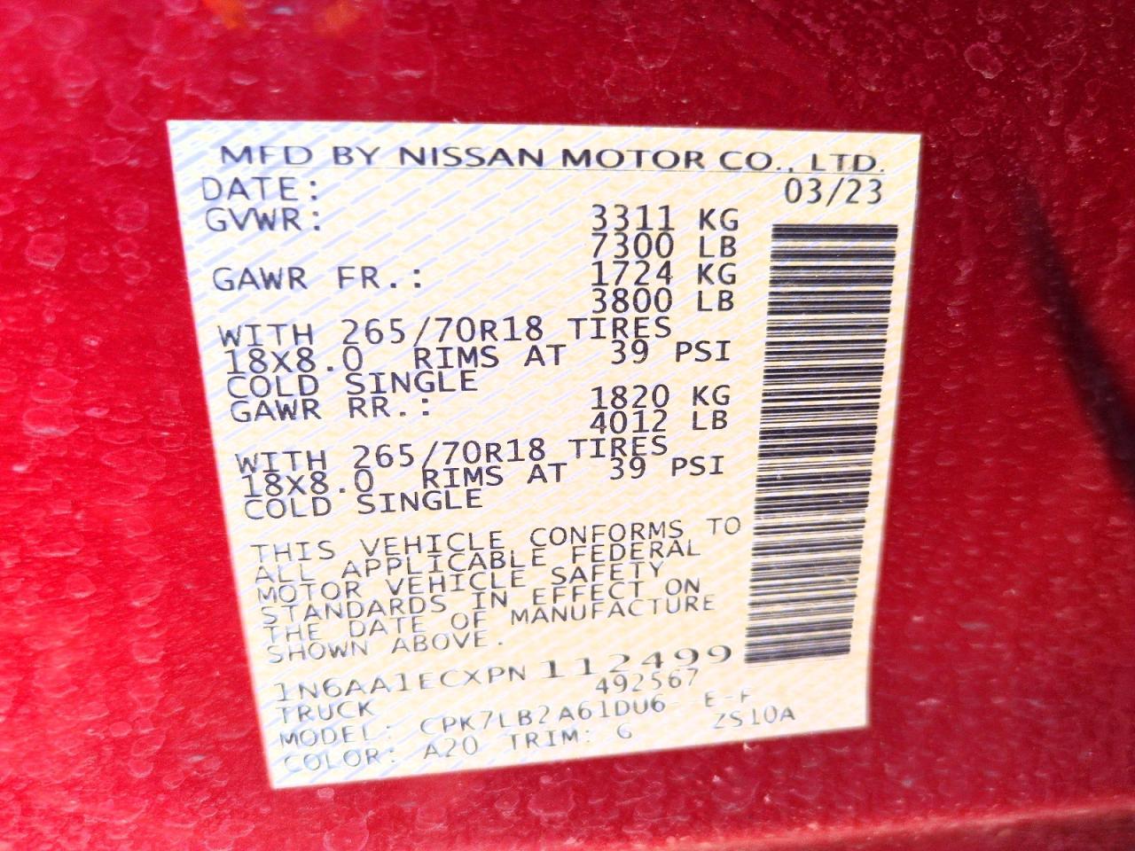 2023 Nissan Titan SV