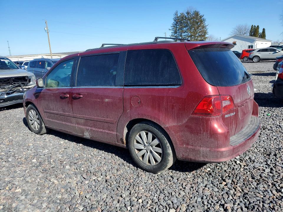 2012 Volkswagen Routan sel