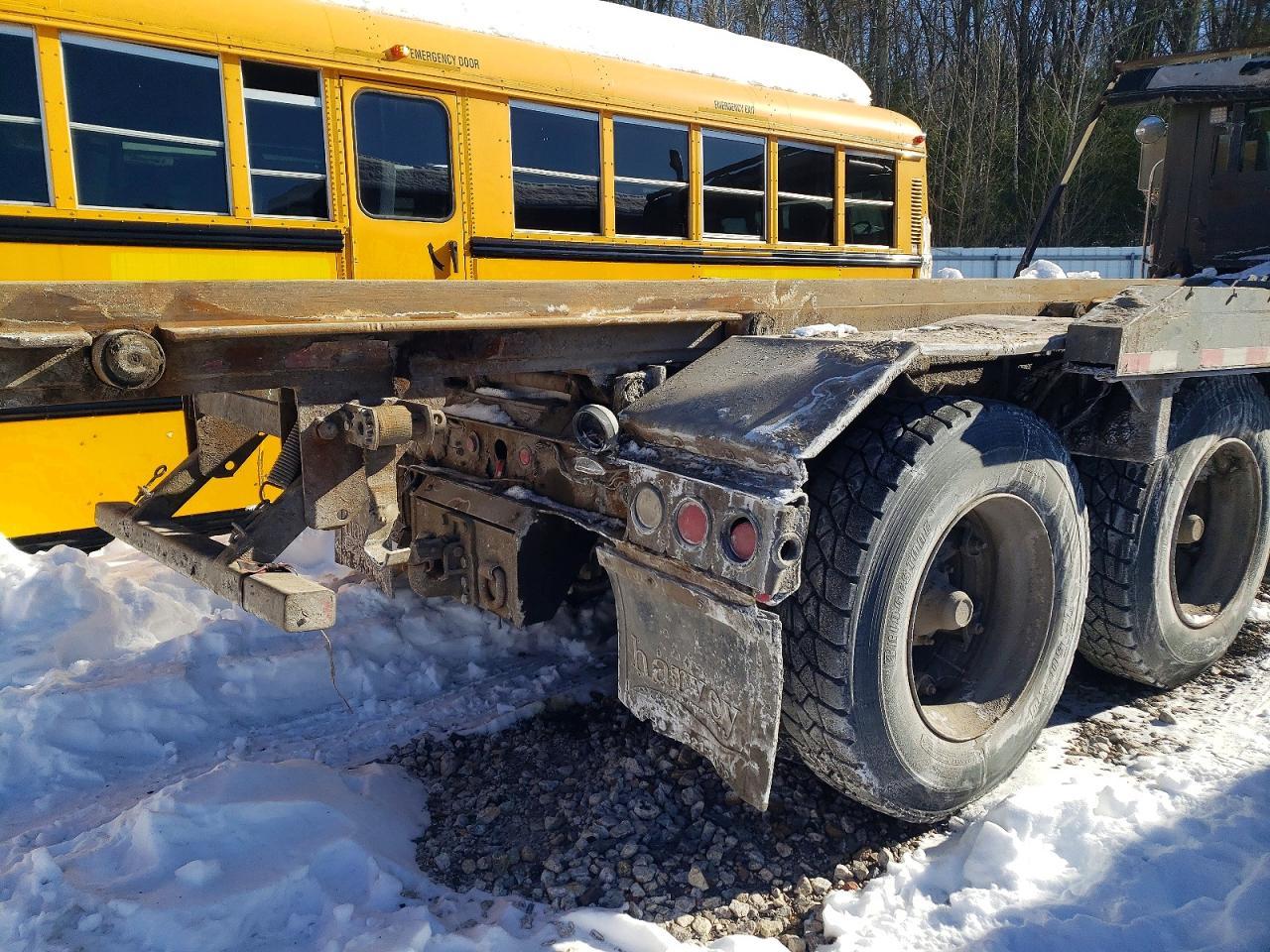 2006 Mack CT700 ROLL-OFF Container Truck