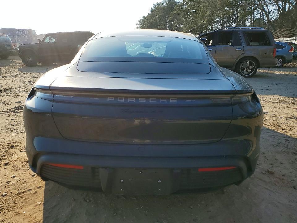 2025 Porsche Taycan 4S