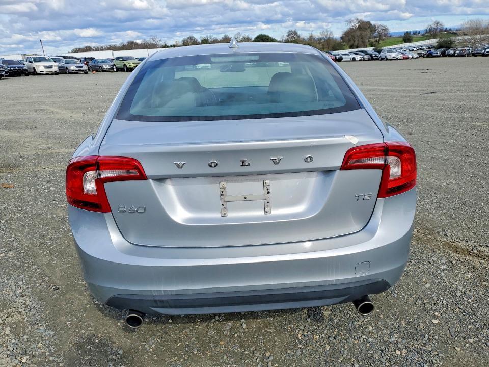 2013 Volvo S60 T5