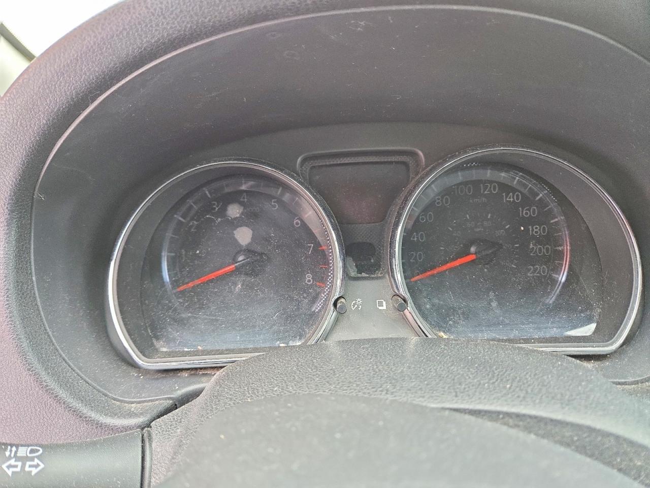 2013 Nissan Versa s