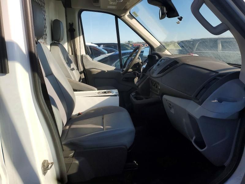 2019 Ford Transit T-250