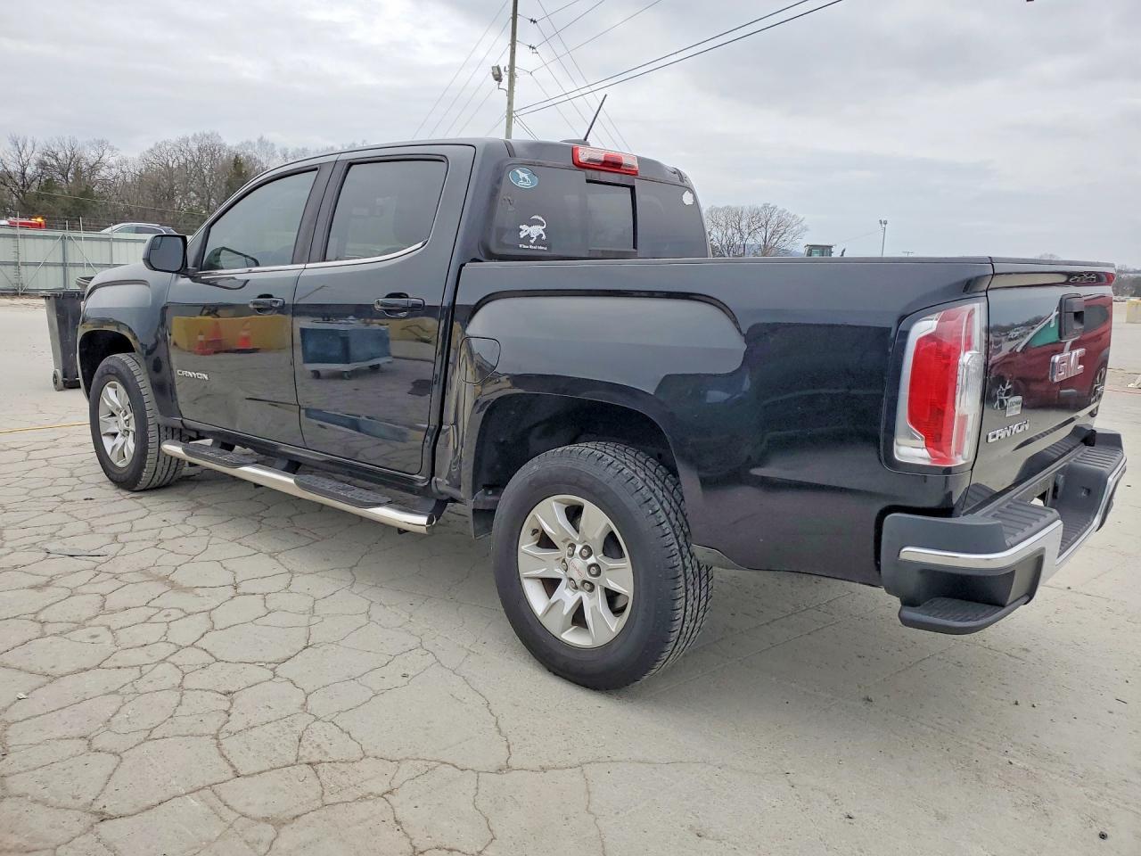 2017 GMC Canyon SLE
