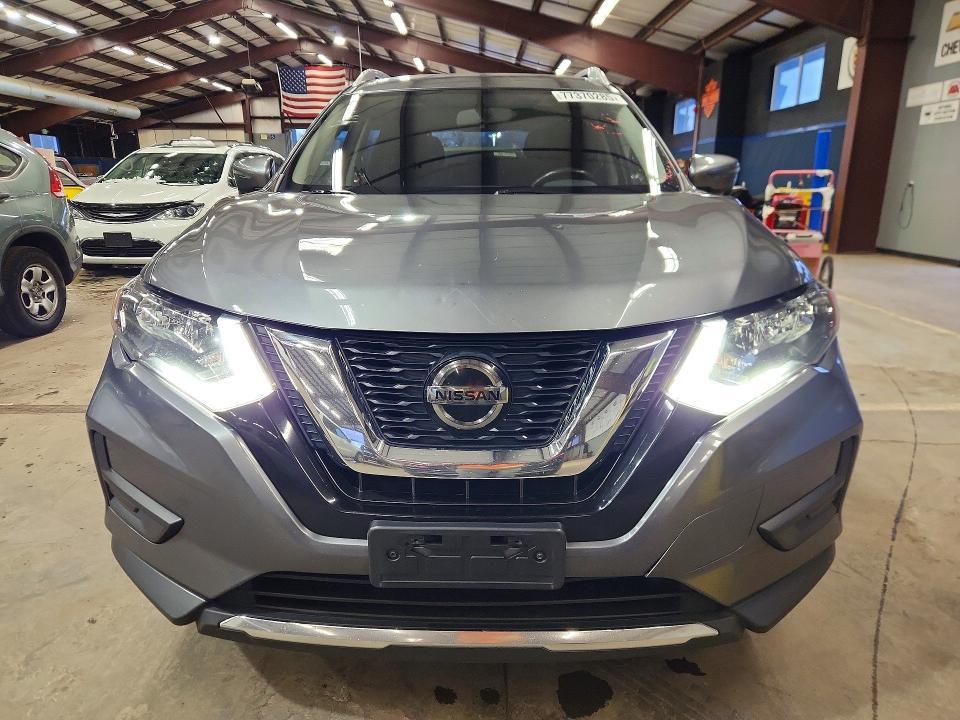 2018 Nissan Rogue s