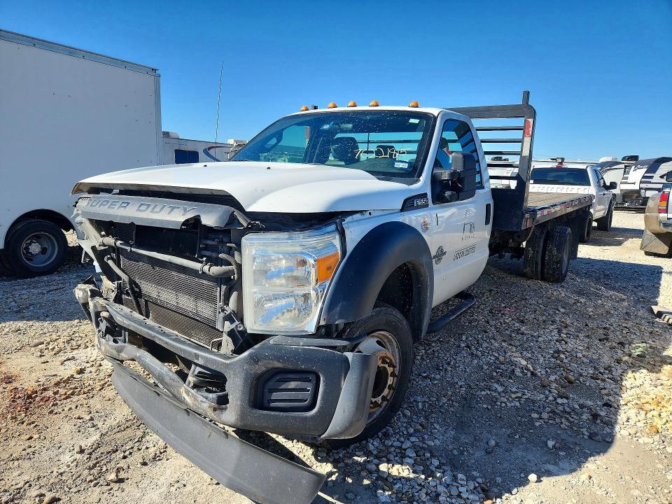 2012 Ford F550 Super