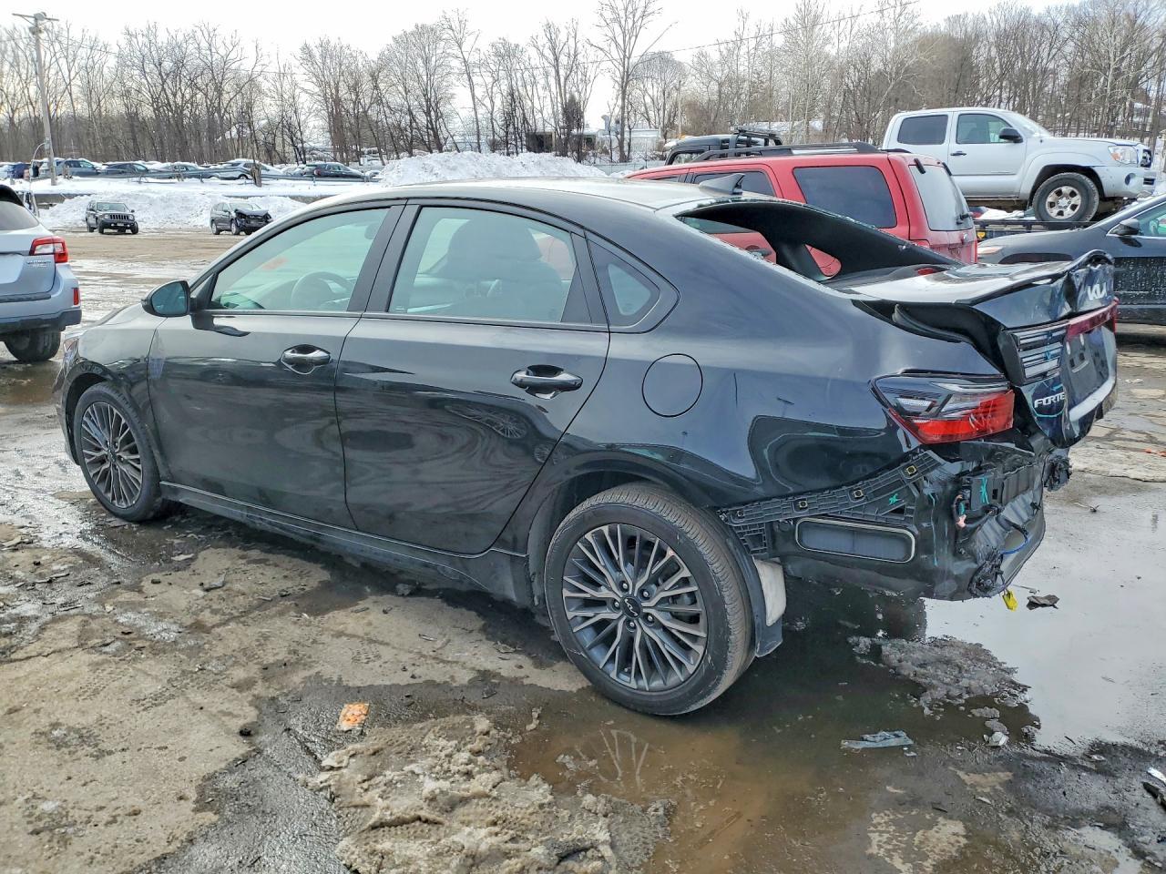 2024 KIA Forte Gt-line