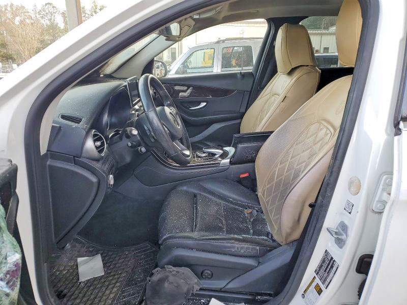 2016 Mercedes-Benz GLC