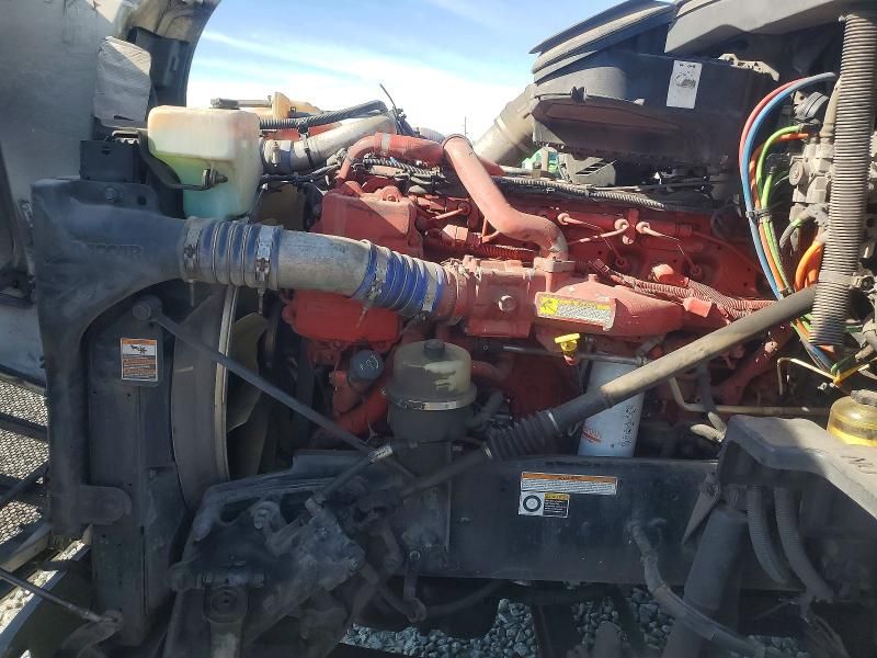 2017 Peterbilt 579 Semi Truck