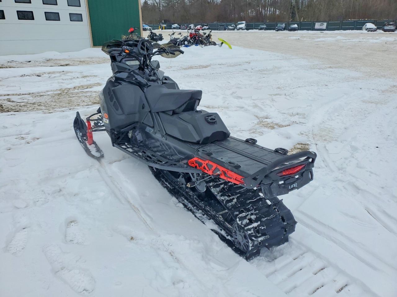 2023 Skidoo Backcountry X-RS 85
