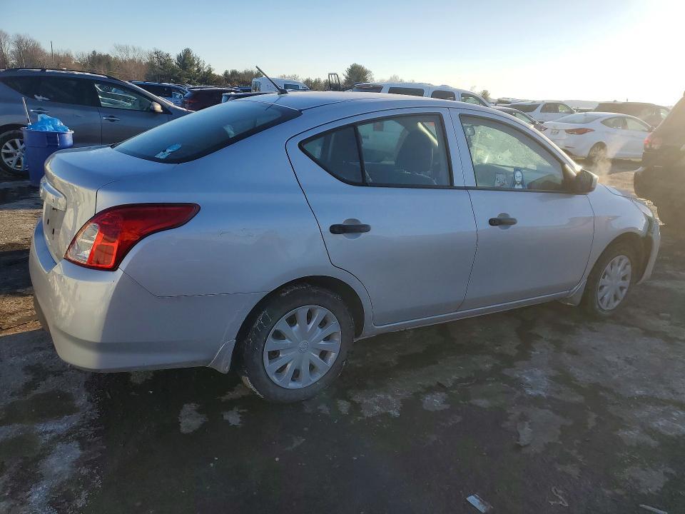 2018 Nissan Versa s