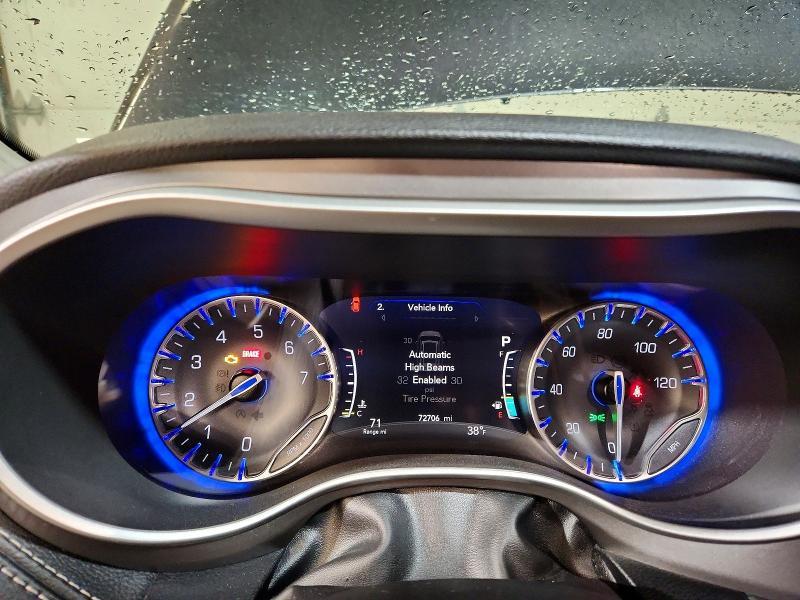 2022 Chrysler Pacifica Touring l