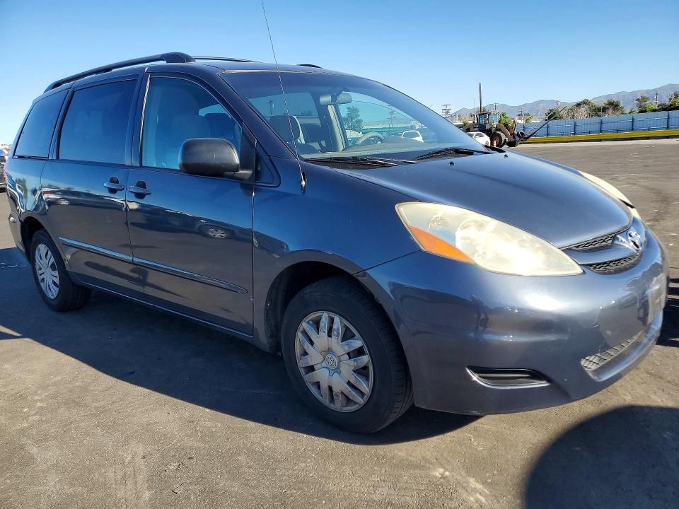 2006 Toyota Sienna ce