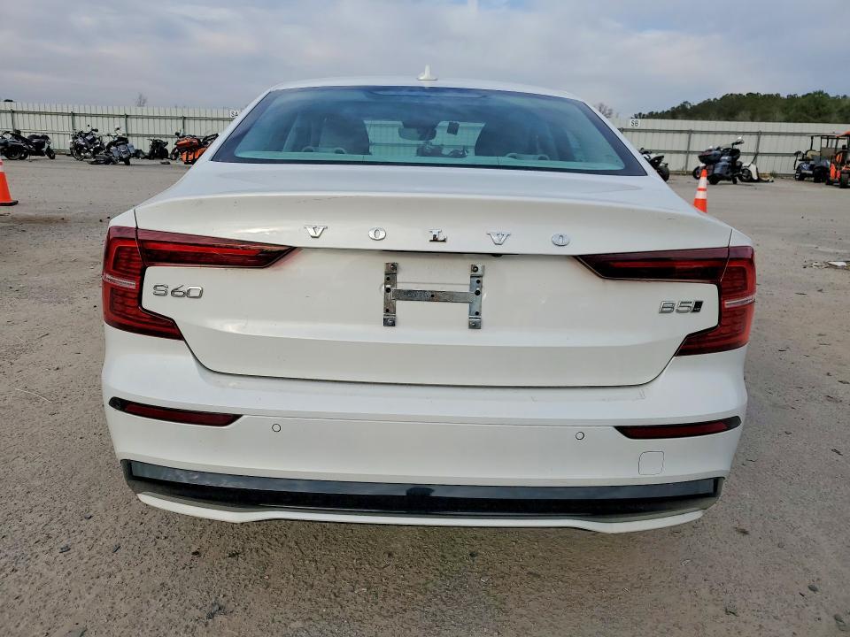 2025 Volvo S60 Plus