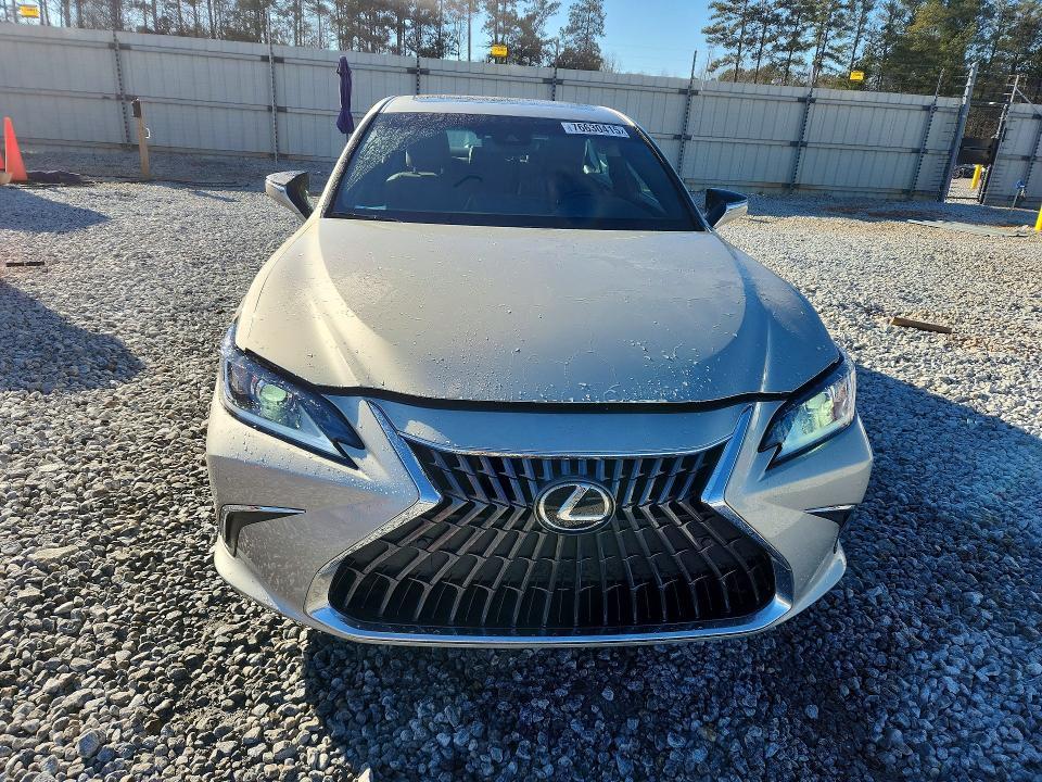 2022 Lexus Es 250 Base